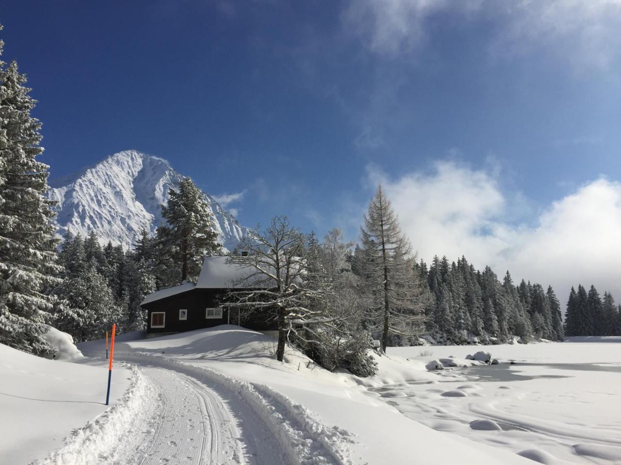 Gaestehaus Schaefli Intschi エクステリア 写真